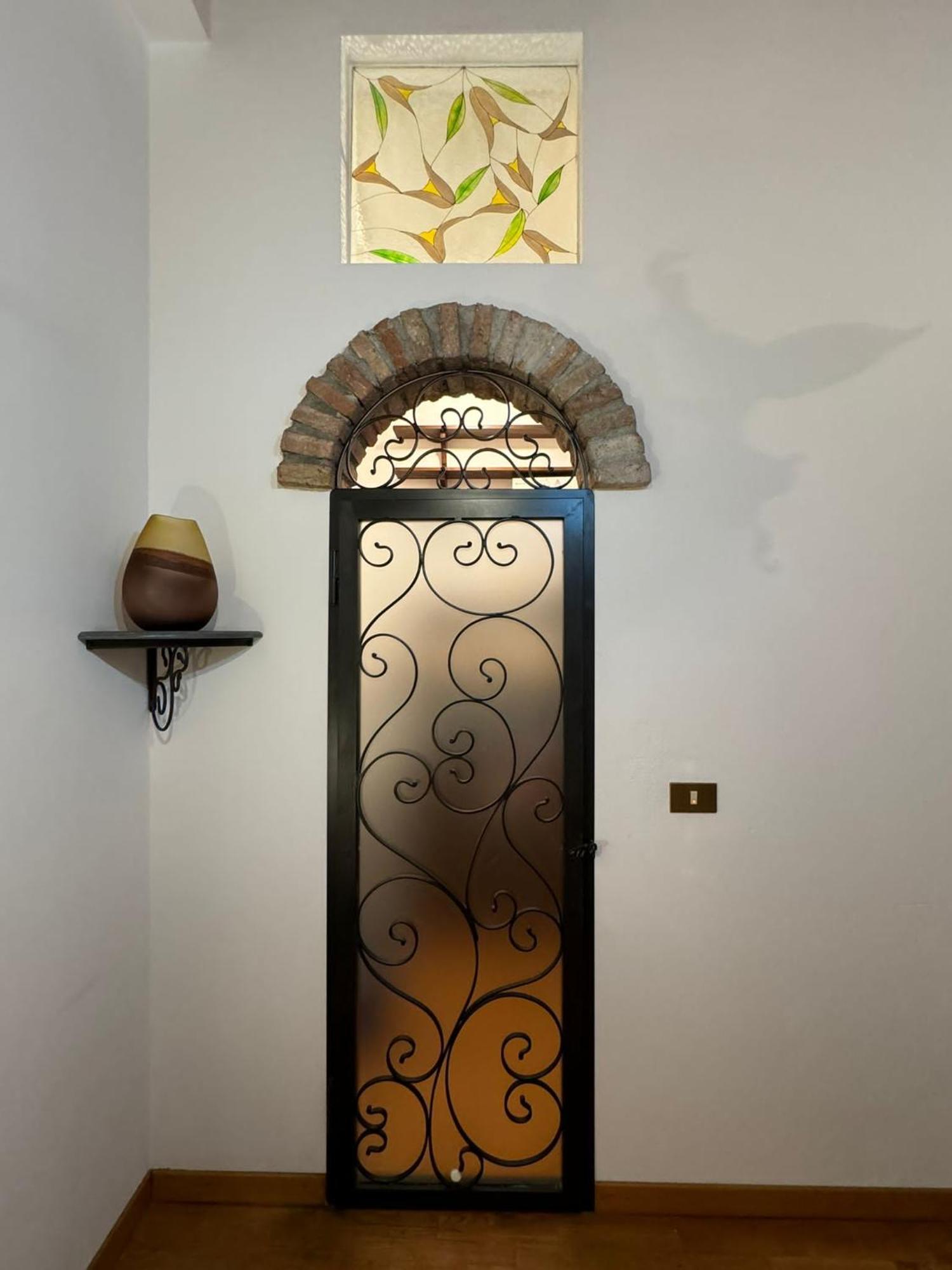La Casina Di Maya Apartment Livorno Exterior photo